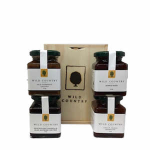 Homewares: Wild Country - Cheese Compliment Selection Gift Set