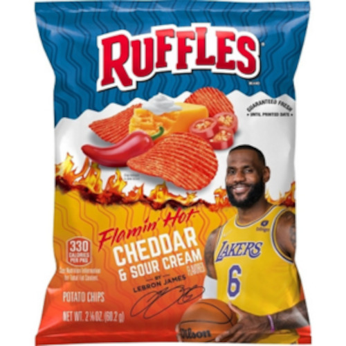 Ruffles Flamin Hot Cheddar Sour Cream Potato Chips 2.125oz (60g)