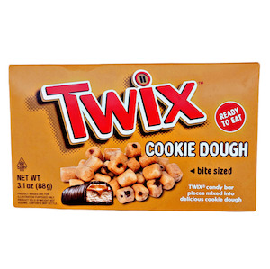 Internet only: Twix Cookie Dough Theatre Box 3.1 oz / 88g