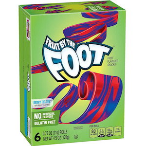 Internet only: Fruit by the Foot Berry Tie-Die 4.5 oz / 128g