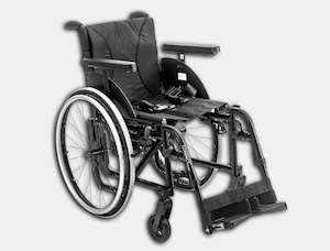 Move: Kuschall Compact Attract Wheelchair