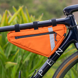 Bicycle and accessory: Lead Out! - Mini Frame Bag