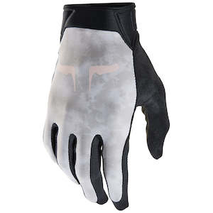 Bicycle and accessory: FOX FLEXAIR ASCENT GLOVES [HEATHER CHALK]