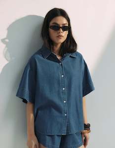 Womenswear: Commoners Boyfriend Shirt - Chambray