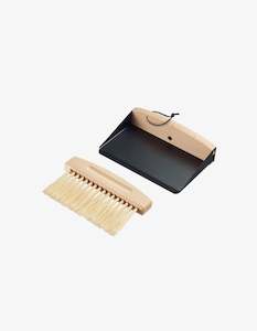 Womenswear: Westmark Table Sweeping Set