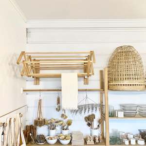 Homeware: Wall Mounted Clothes Rack