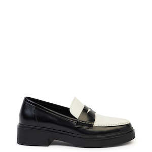 Kathryn Wilson Thornton Loafer Black/White Hi Shine