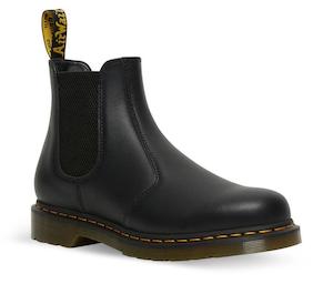 Clothing: Dr. Martens 2976 Chelsea Boot - Black Nappa