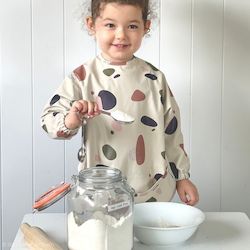 Maddy Moos Luxury Waterproof Long Sleeved Feeding Bib and Art Smock â Pebble Motif