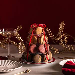 Food wholesaling: Macaron Tower Centrepiece Kit