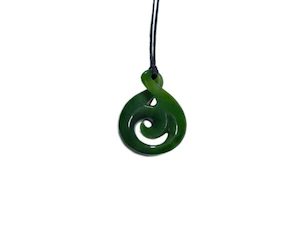 Jade Single Twist Pendant 28mm