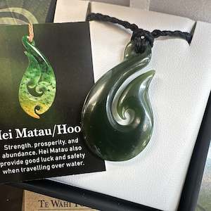 Te Wahi Pounamu Hook