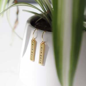 Te Reo: Kia maia – Be brave – Earrings