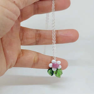 Nz Artist Collections: Delicate Manuka Flower Necklace