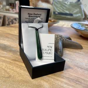 Fathers Day Gifts: Greenstone Long Drop Pendant