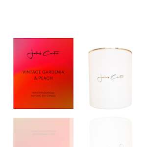 FREE GIFT | Vintage Gardenia & Peach 300g Soy Candle