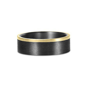 Mens 9k Yellow Gold, Tantalum & Carbon Fibre 7mm Wedding Ring