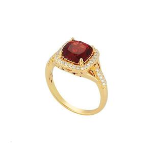 14k Yellow Gold Rhodolite Garnet & Diamond Ring