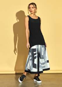 Clothing manufacturing - womens and girls: Giardini Skirt