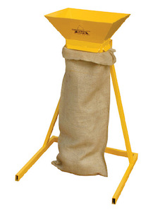 Workplace health and safety: SILTmasta Sand Bag Filler Jaybro