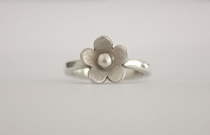 Pure Silver Thin Band Flower Ring