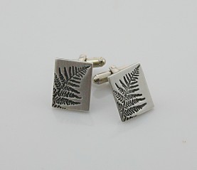 Products: Pure silver – Silver Fern Cufflinks