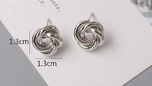 Knot Earring - Silver Small