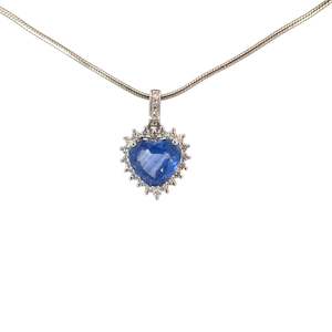 Heart  Ceylonese Sapphire Diamond Pendant