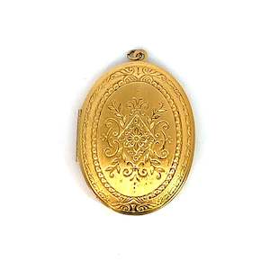 Vintage Large Oval Gilt Locket