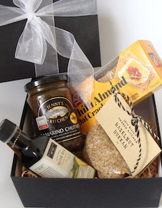 Food wholesaling: Island Time Gift Box