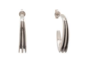 "Sydney Fin" Earrings, White Gold & Platinum