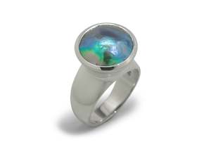 Cupola: Luminescent Pāua Pearl Ring, Sterling Silver