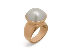 Cupola: Luminescent Mabe Pearl Ring, Red Gold