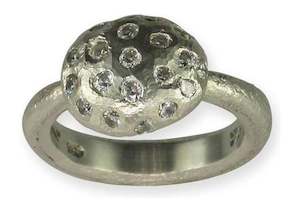 Buttons: Palladium Ring with Diamonds