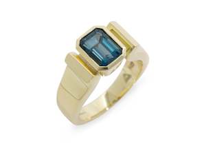 Hourglass: Emerald cut Gemstone Ring, Yellow Gold