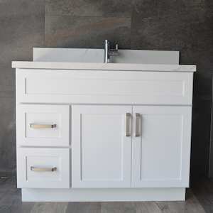 Freestanding Vanity 1000mm White (SOLID WOOD)