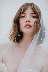 Womenswear: Oli Veil