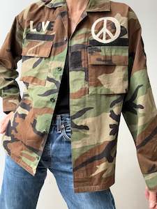 Remade: Peace Love Camo Shirt SS247