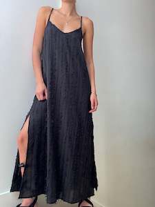 Nelly Side Split Maxi