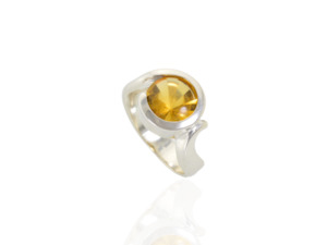 Buff Top Citrine Ring