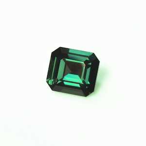 Loose Gemstone - 1.45ct Green Sapphire