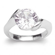 Jewellery: 18K White Gold Plated Solitaire CZ Ring