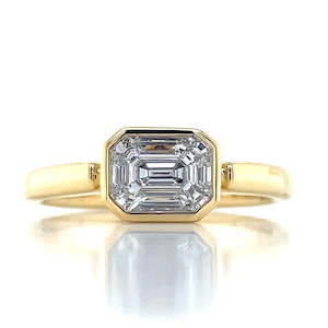 18K Yellow Gold 9=0.42ct FG VS Diamonds 'Magic Emerald' Ring