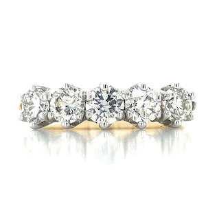 18k B/Tn 1.25ct 5st Diamond Ring