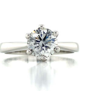 Watch: 'Kirsty' Platinum 1.13ct F SI2 Solitaire Diamond Ring