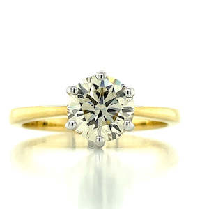 18k B/Tn1.52ct Round Diamond Solitaire Ring