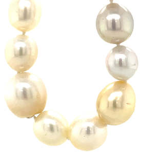 Watch: Autore Long Strand White & Gold South Seas Pearls