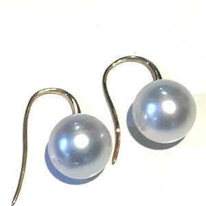 Autore 18k Yellow Gold South Sea Pearl Earrings