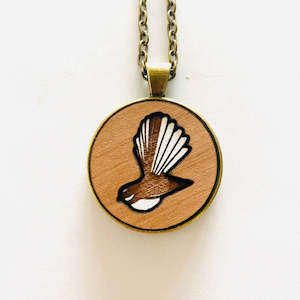 NEW! Fantail Piwakawaka Rimu Necklace - Rimu