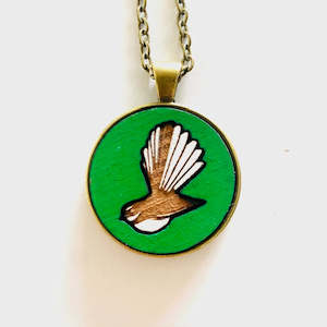 NEW! Fantail Piwakawaka Rimu Necklace - Green